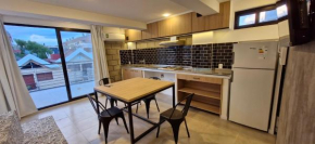 Piso 3 frente al lago, centro Villa Carlos Paz, 2 dormitorios, 2 baños, pileta privada